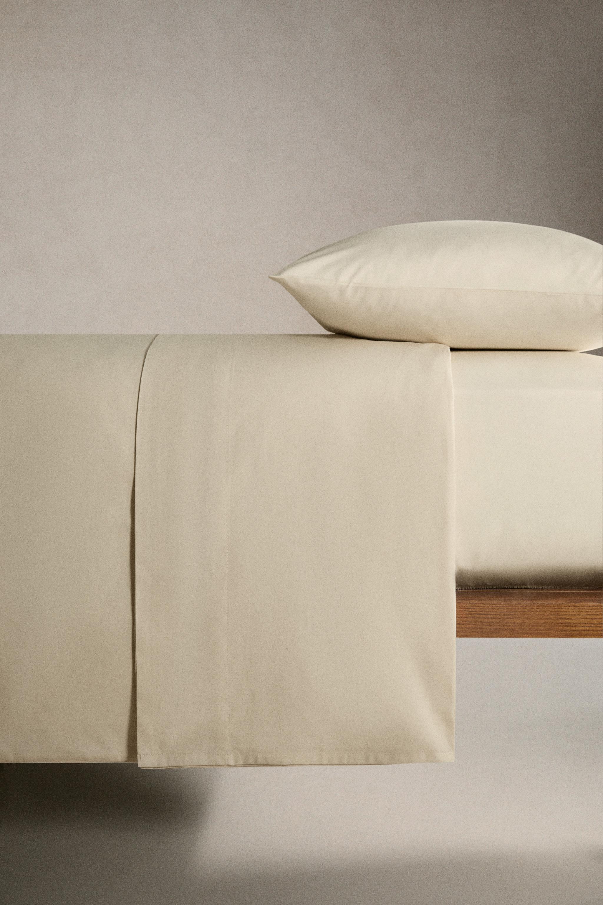 PERCALE FITTED SHEET | 11.8" THICK ( THREAD COUNT